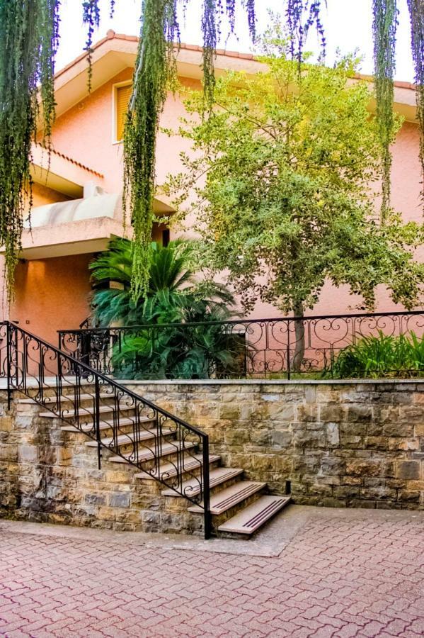 Rifugio Societa Semplice Apartment Ospedaletti Luaran gambar